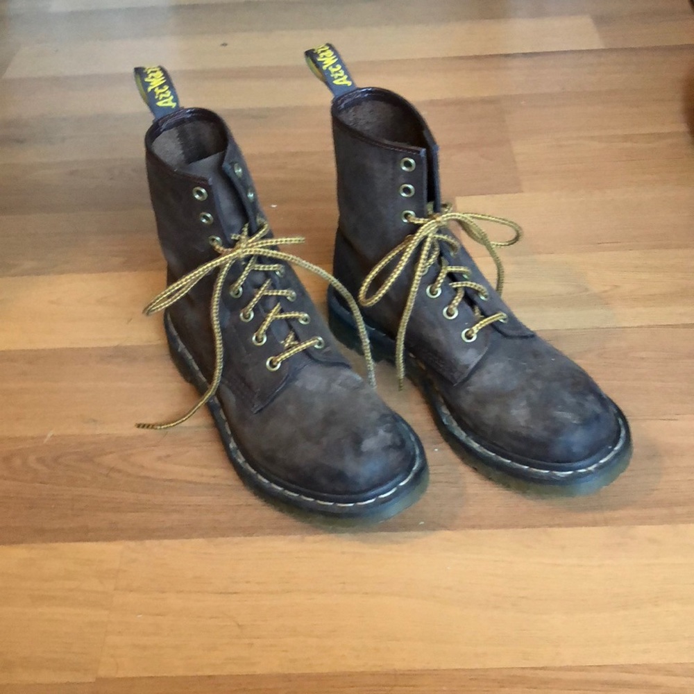 Doc Martens ‘Crazy Horse’ Shoes